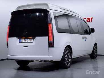 Hyundai Staria Lounge
