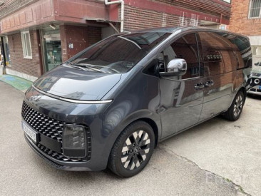 Hyundai Staria Lounge