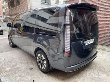 Hyundai Staria Lounge