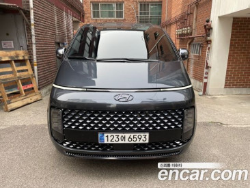 Hyundai Staria Lounge