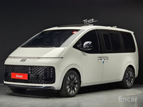 Hyundai Staria Lounge