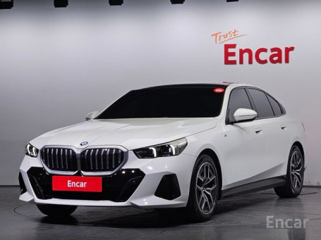 BMW - 5 series (G60) 520i M Sport