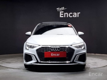 Audi - A3 (8Y) 40 TFSI Premium