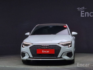 Audi - A3 (8Y) 40 TFSI