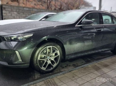 BMW - 5 series (G60) 530i xDrive