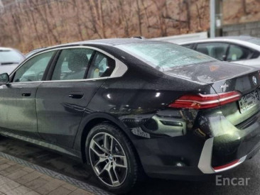BMW - 5 series (G60) 530i xDrive