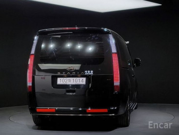 Hyundai Staria Lounge