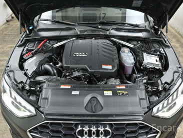 Audi - A4 (B9) 40 TFSI Premium