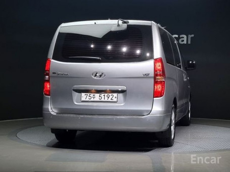 Hyundai Grand Starex Wagon