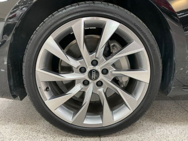 Audi - A4 (B9) 45 TFSI Quattro Premium