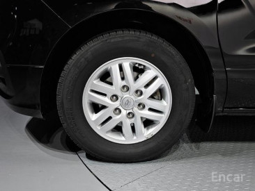 Hyundai Grand Starex Van