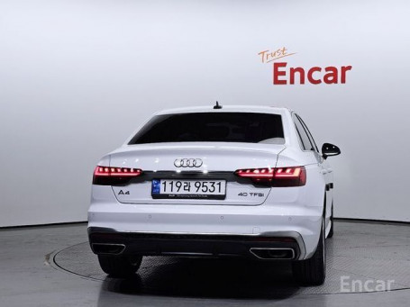 Audi - A4 (B9) 40 TFSI Premium