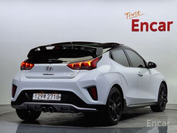 Hyundai Veloster (JS)