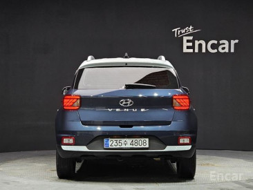 Hyundai Venue