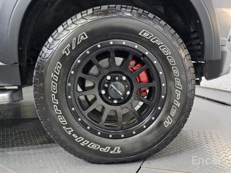 Ssangyong - Rexton Sport Khan