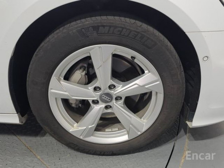 Audi - A6 (C8) 45 TFSI