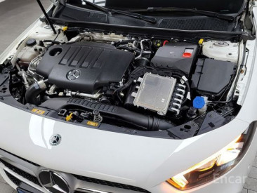 Mercedes- A-Class W177 A200d Sedan