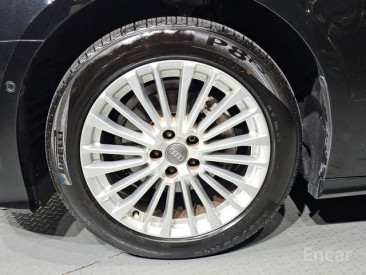 Audi - A6 (C8) 40 TDI Premium