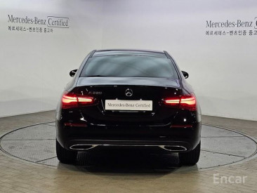 Mercedes- A-Class W177 A220 Sedan