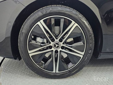 Mercedes- A-Class W177 A220 Sedan