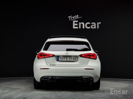 Mercedes- A-Class W177 A220 Hatchback