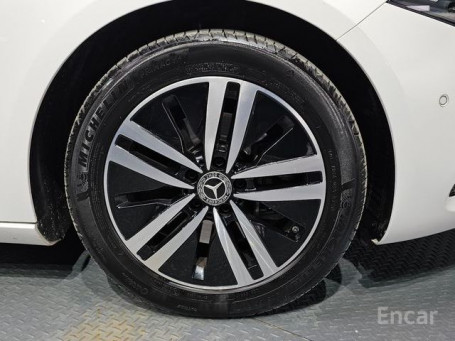 Mercedes - A-Class W177 A220 Sedan