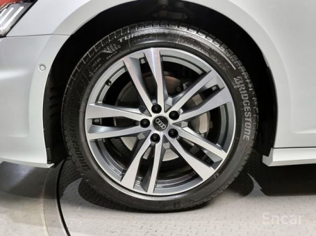 Audi - A6 (C8) 45 TFSI Quattro Premium