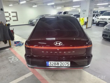 Hyundai Grandeur (GN7)