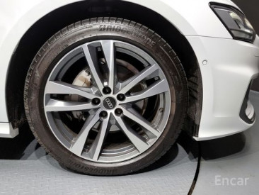 Audi - A6 (C8) 40 TDI Premium