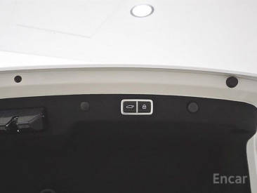 Hyundai Grandeur (GN7)