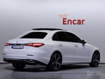 Mercedes - C-Class W206 C300 4MATIC Avangarde