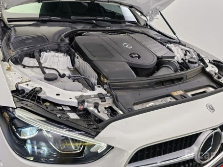 Mercedes - C-Class W206 C300 4MATIC Avangarde