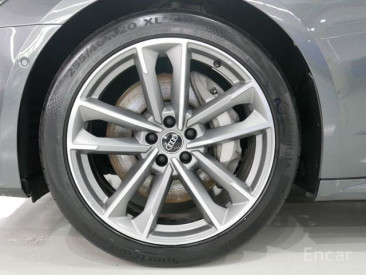 Audi - A7 (4K) 55 TFSI Quattro Premium