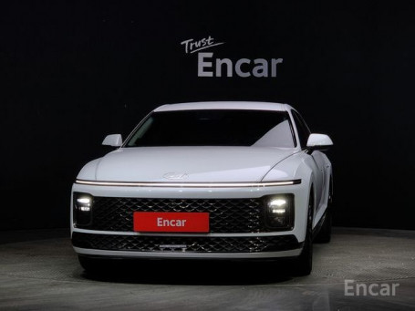 Hyundai Grandeur (GN7)