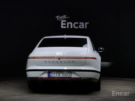 Hyundai Grandeur (GN7)