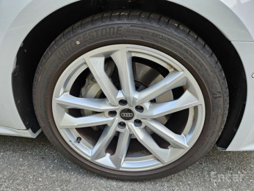 Audi - A7 (4K) 55 TFSI e Quattro Premium