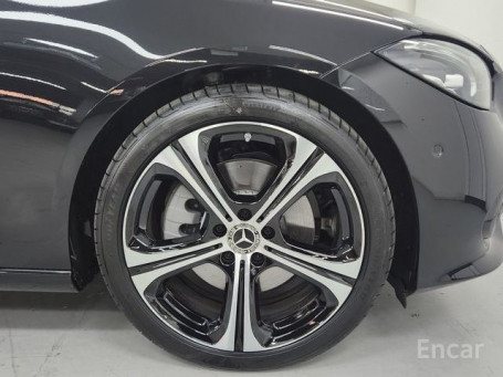 Mercedes - C-Class W206 C300 4MATIC Avangarde