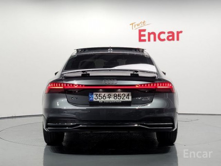 Audi - A7 (4K) 55 TFSI Quattro Premium