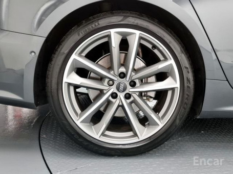 Audi - A7 (4K) 55 TFSI Quattro Premium