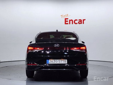 Hyundai Avante (CN7)