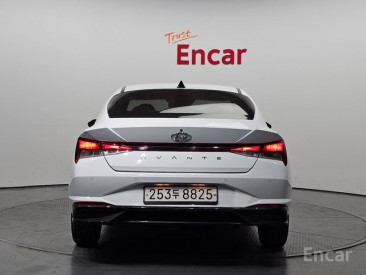 Hyundai Avante (CN7)