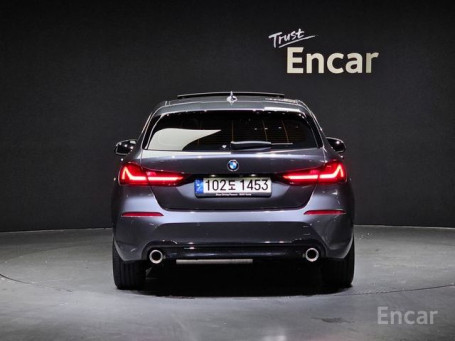 BMW - 1 series (f40) 118d Sport