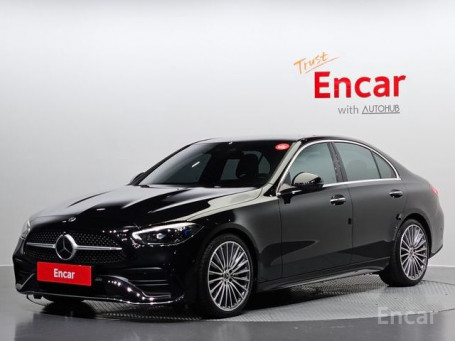 Mercedes - C-Class W206 C300 4MATIC AMG Line