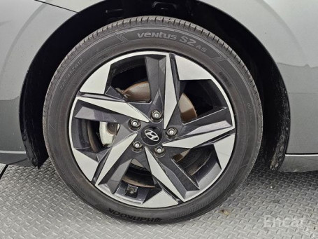 Hyundai Avante (CN7)