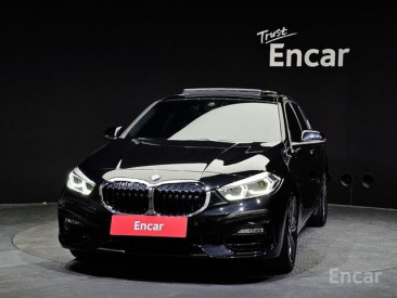 BMW - 1 series (F40) 120i Sport