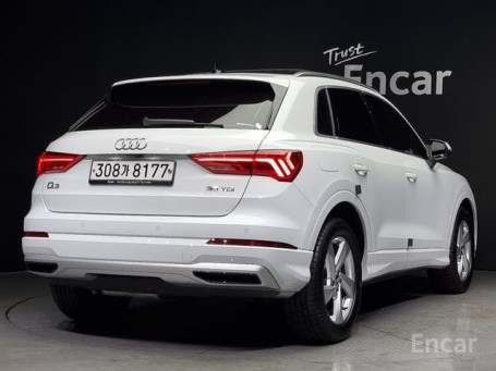 Audi - Q3 (F3) 35 TDI Premium