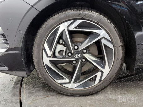 Hyundai Sonata The Edge (DN8)