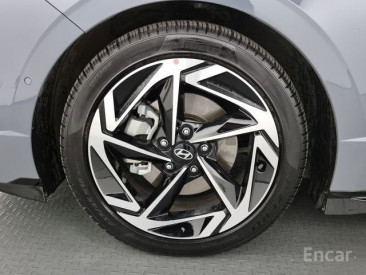 Hyundai Sonata The Edge (DN8)