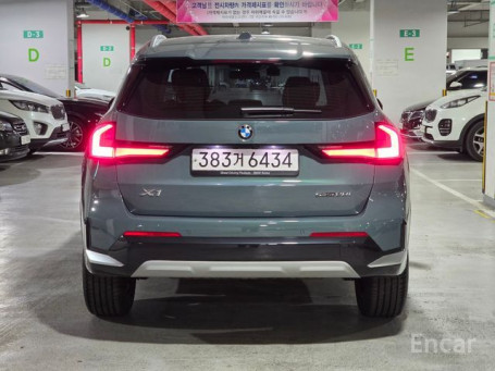 BMW - X1 (U11) sDrive 20i xLine