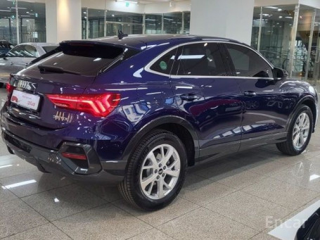 Audi - Q3 (F3) 35 TDI Sportpack